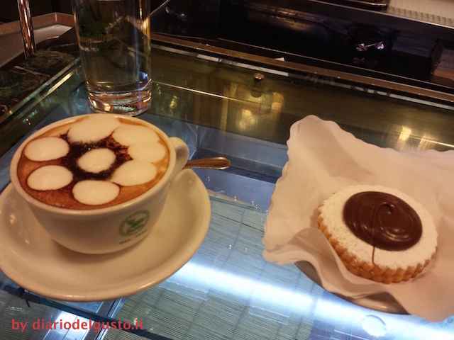 Foto Giolitti Cappuccino e Occhio di bue