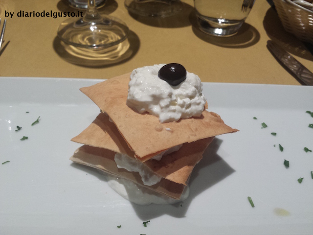 Foto Grappolo Oro Zampanò Millefoglie di burrata