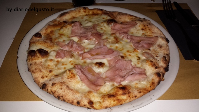 Foto Moma Pizzeria Romana Pizza crostino