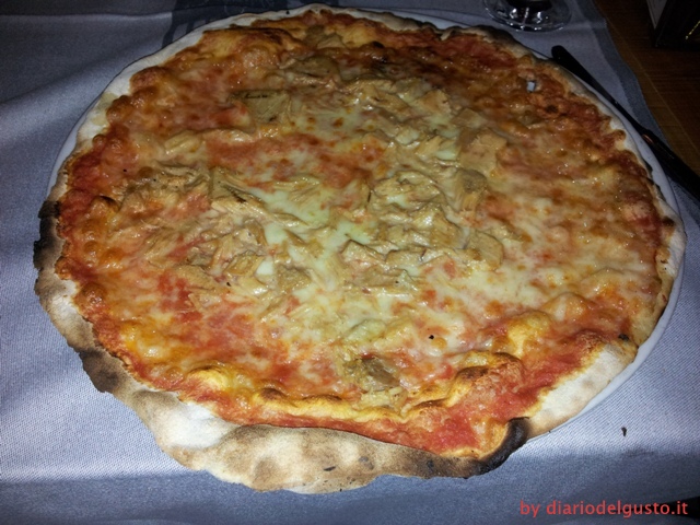 San Marco Foto Pizza Margherita con tonno